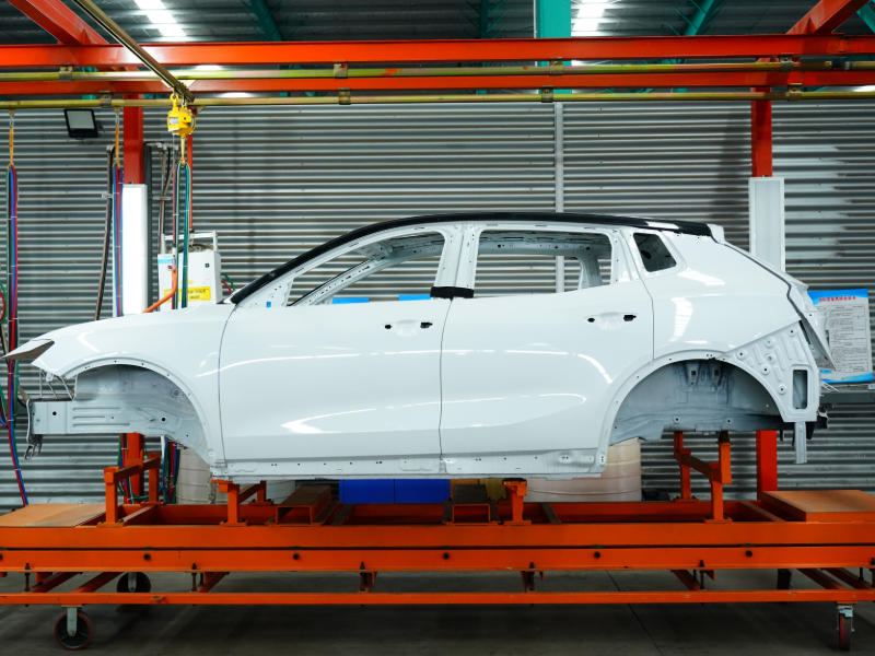 A Complete Guide to Automotive Mold Development: From Design to Mass Production