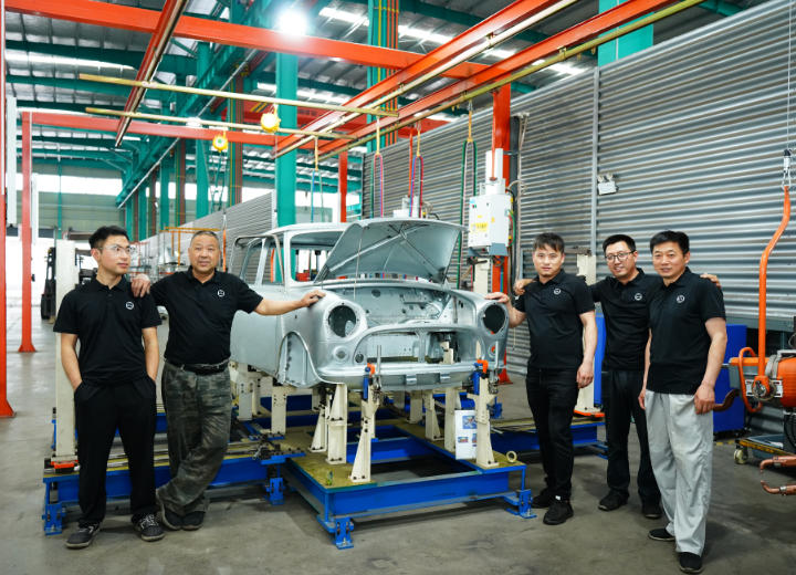 Teamwork Keeps Every Process Running Smoothly